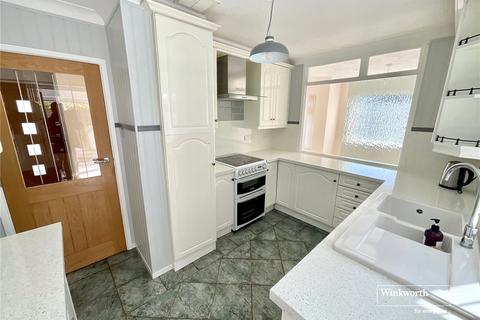 2 bedroom bungalow for sale, Rowan Drive, Highcliffe, Dorset, BH23