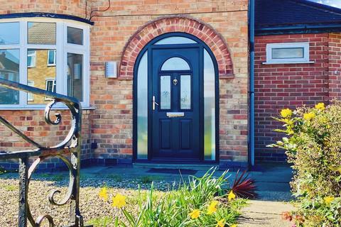 3 bedroom semi-detached house for sale, Queensgate Drive, Birstall, LE4