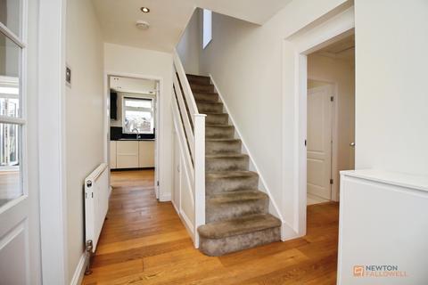 3 bedroom semi-detached house for sale, Queensgate Drive, Birstall, LE4