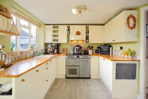 undefined, Characterful Cottage in Foulsham