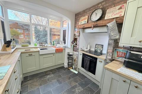 undefined, Knott Lane, Hyde SK14