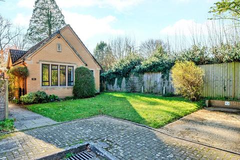 undefined, Farthing Fields, Bordon GU35