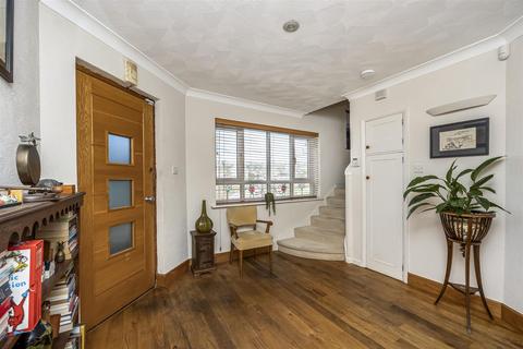 4 bedroom detached house for sale, Ridgeside Avenue, Patcham, Brighton