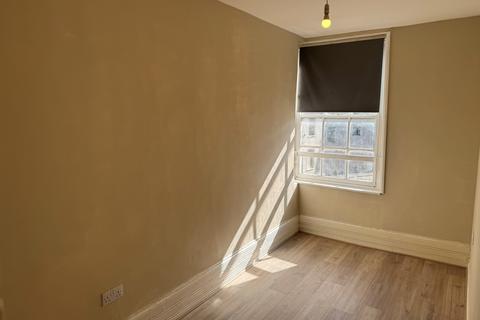 1 bedroom apartment to rent, Norwich Road, WISBECH