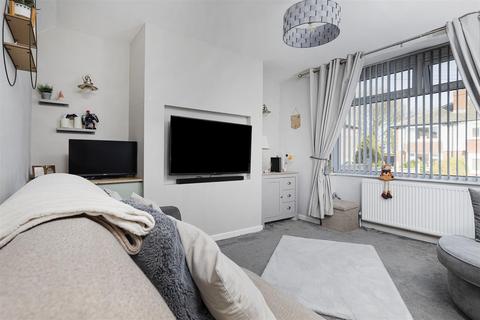 undefined, Charles Avenue, Huddersfield HD3