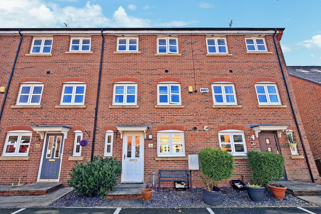 4 bedroom townhouse for sale