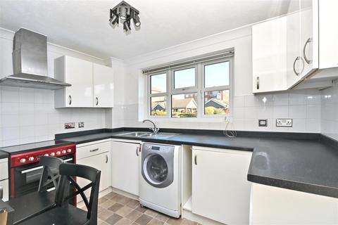 2 bedroom flat for sale, The Portlands, Eastbourne
