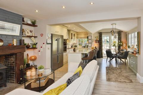 undefined, Mount Pleasant, Aspley Guise, Milton Keynes