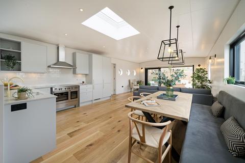 undefined, Cheyne Walk, London SW10