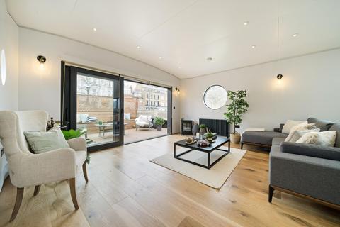 undefined, Cheyne Walk, London SW10