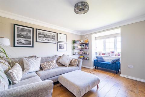 3 bedroom semi-detached house for sale, Goldcrest Avenue, Farington Moss, Leyland