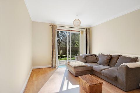 2 bedroom flat for sale, Westview Close, Redhill, Surrey, RH1