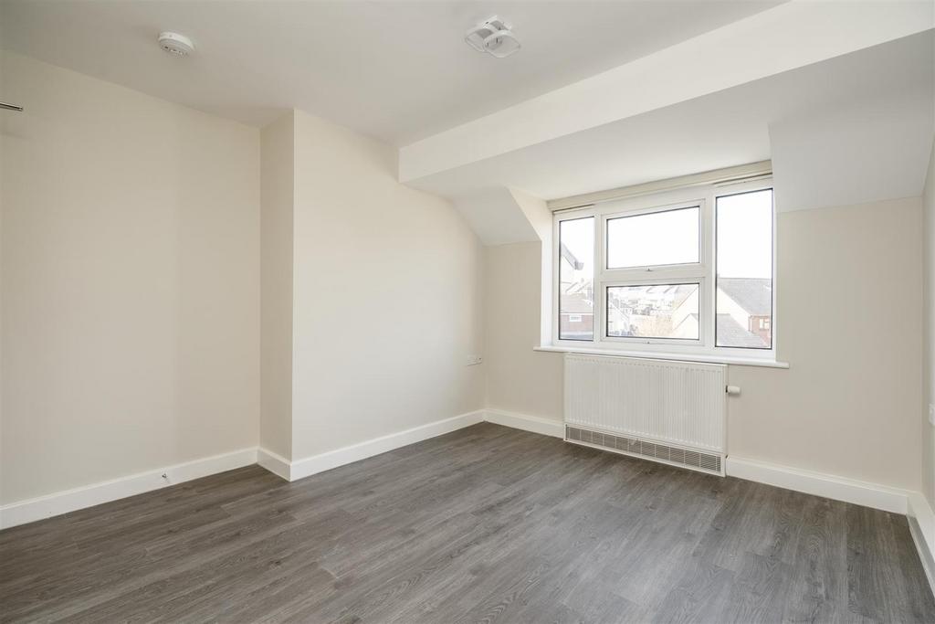 Flat 18 6.jpg