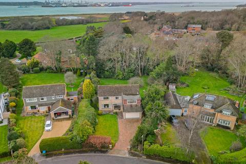 4 bedroom detached house for sale, Solent Drive, Warsash SO31