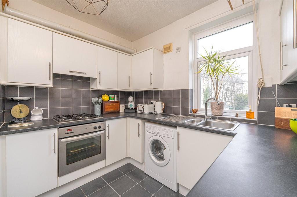 Kitchen Alt