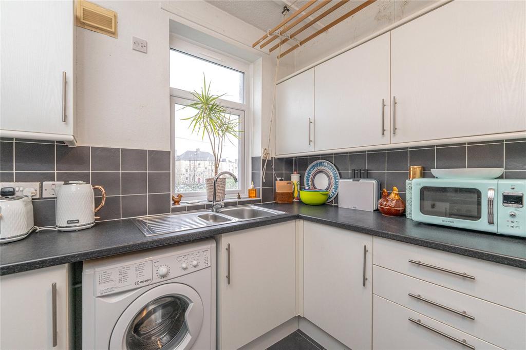 Kitchen Alt