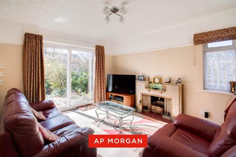 2 bedroom detached house for sale, Chapel Street, Lye, Stourbridge, West Midlands, DY9