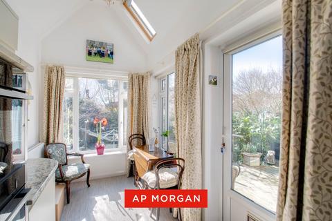 2 bedroom detached house for sale, Chapel Street, Lye, Stourbridge, West Midlands, DY9