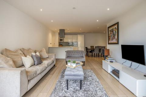 undefined, Commercial Street, London E1