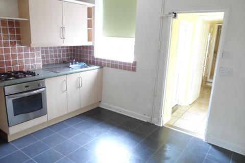 2 bedroom house to rent, Regent Avenue, Harrogate, North Yorkshire, UK, HG1