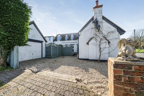 High Street, Fernham, Faringdon, SN7