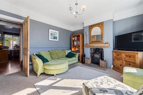 3 bedroom terraced house for sale, Station Road, Hathersage, Hope Valley