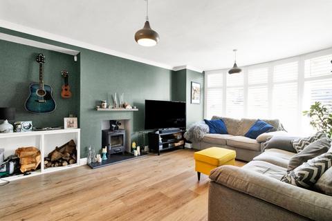 4 bedroom detached house for sale, Courtway, Stroud, Gloucestershire, GL5