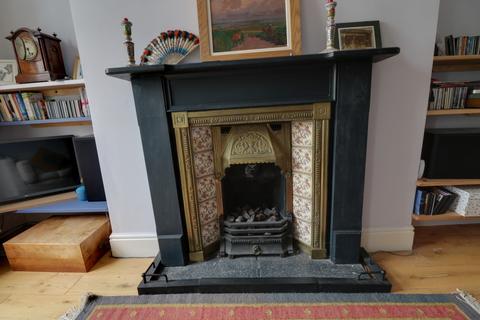 3 bedroom end of terrace house for sale, Belmont Terrace, Luddendenfoot