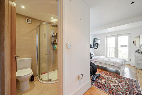 undefined, Barnard Hill, Muswell Hill, London, N10