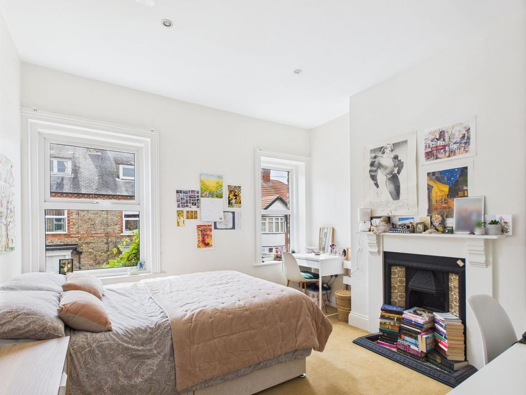 Second bedroom