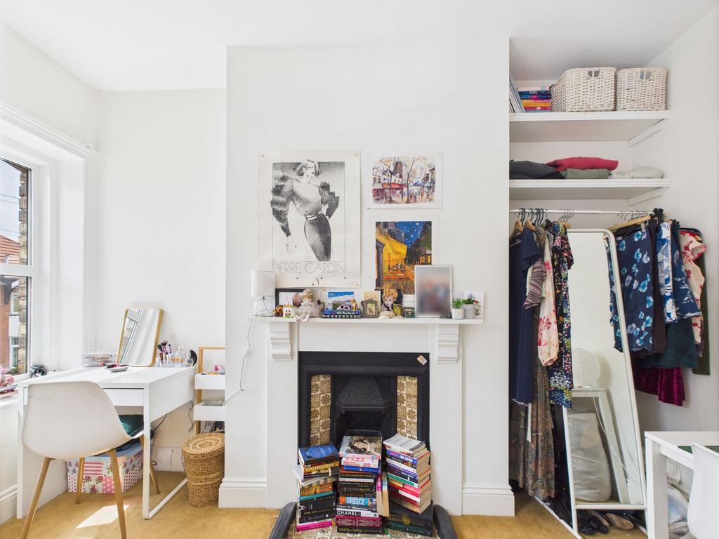 Second bedroom