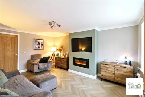 3 bedroom townhouse for sale, Chasewater Drive, Norton Heights, Stoke-On-Trent