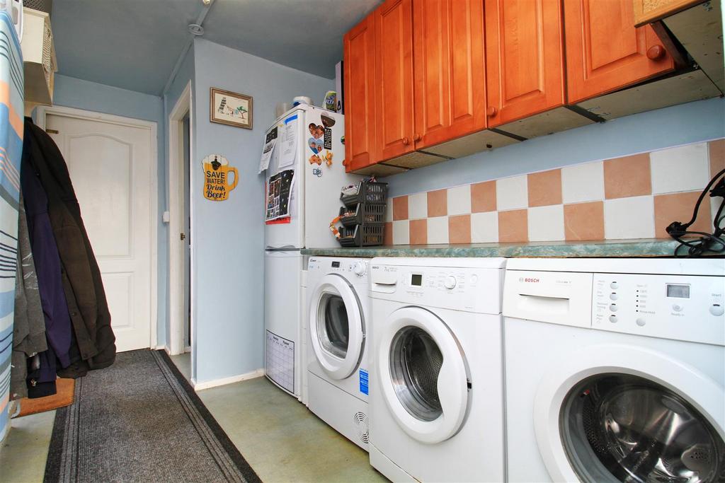 Utility Room .jpg