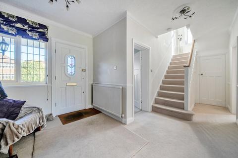 4 bedroom detached house for sale, Newlands Avenue, Thames Ditton, KT7