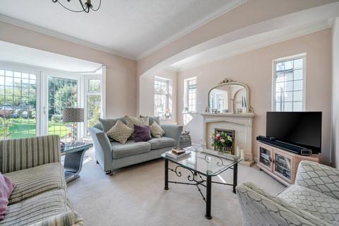 4 bedroom detached house for sale, Newlands Avenue, Thames Ditton, KT7