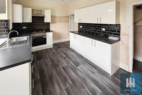 undefined, Cadogan Avenue, Lindley, Huddersfield, HD3