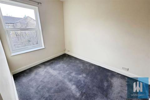 undefined, Cadogan Avenue, Lindley, Huddersfield, HD3
