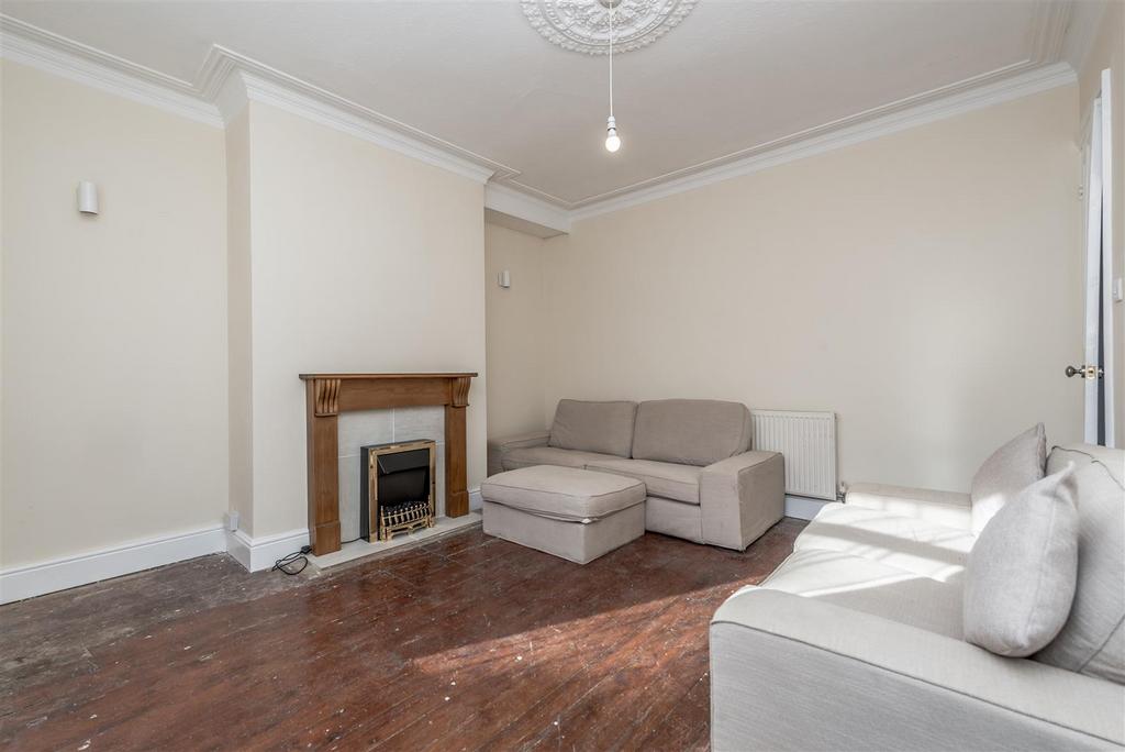 Living Room: