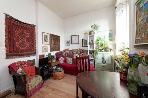 undefined, 2/2 31 Kilmailing Road, Cathcart, Glasgow, G44 5UH