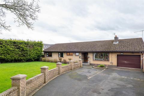 4 bedroom detached bungalow for sale, Cocker Lane, Leyland