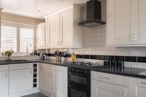 5 bedroom detached house for sale, Church Hill, Cheddington, Buckinghamshire LU7