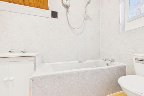 2 bedroom flat for sale, Westbourne Avenue, Gateshead, NE8