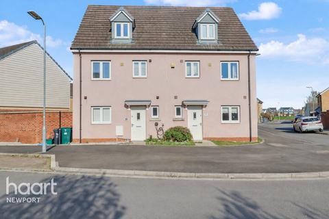 4 bedroom semi-detached house for sale, Bessemer Drive, Newport
