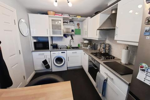 4 bedroom semi-detached house for sale, Sunningdale Way, Gainsborough, DN21 1JE