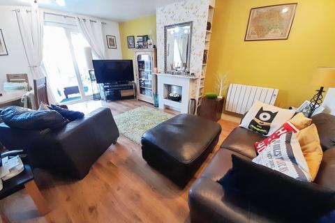 4 bedroom semi-detached house for sale, Sunningdale Way, Gainsborough, DN21 1JE