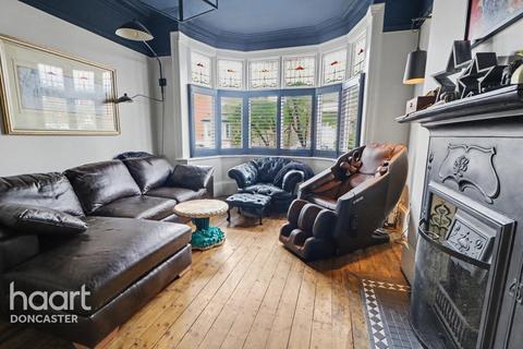 undefined, Lawn Avenue, Doncaster