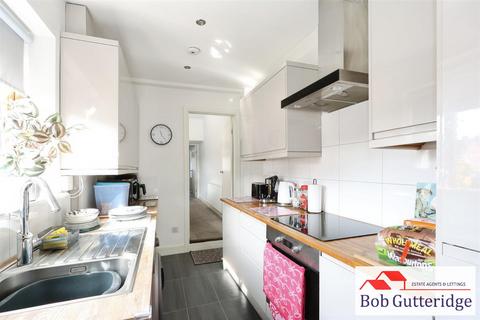 3 bedroom terraced house for sale, Watlands View, Porthill, Newcastle