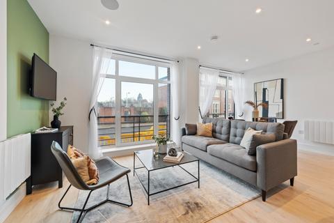 2 bedroom apartment to rent, Pyrcroft Road Weybridge KT16