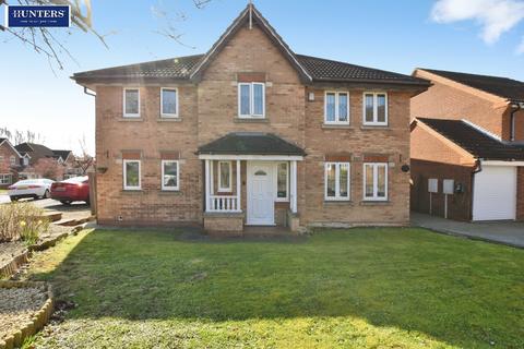 4 bedroom detached house for sale, Siskin Crescent, Bottesford, Scunthorpe
