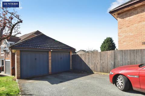 4 bedroom detached house for sale, Siskin Crescent, Bottesford, Scunthorpe